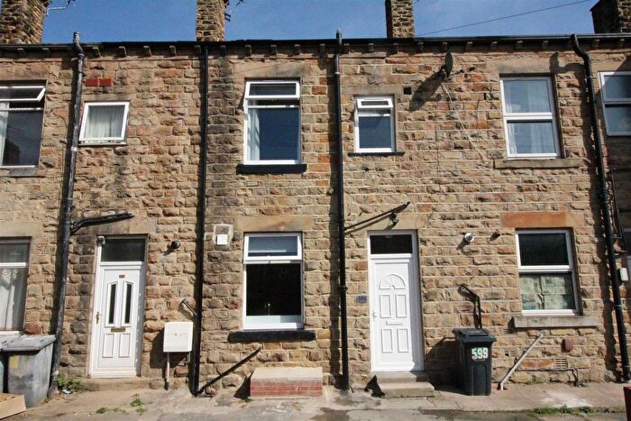 1 Bedroom Terraced House To Rent In Arthur Grove, Bradford Road, Birstall, Batley, WF17