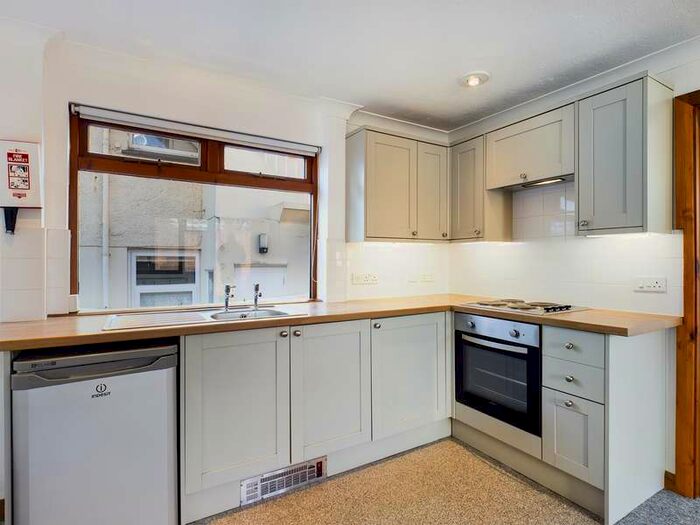 1 Bedroom Bungalow To Rent In Warefield Road, Paignton, TQ3