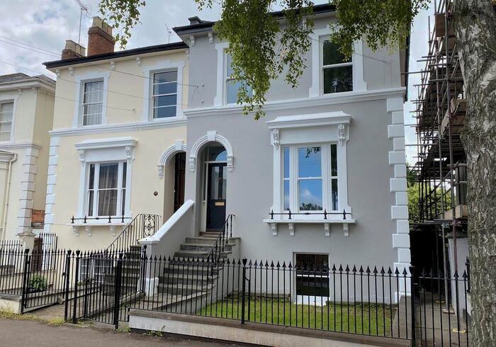4 Bedroom Semi-Detached House To Rent In College Road, Cheltenham, GL53