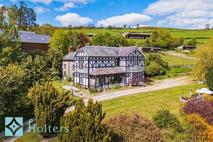 7 Bedroom Country House For Sale In Knighton, LD7