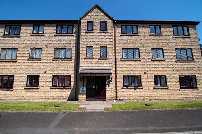 2 Bedroom Flat To Rent In Moorfield Chase, Farnworth, Bolton, BL4