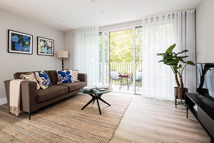 2 Bedroom Apartment To Rent In Neptune Wharf, London, SE8