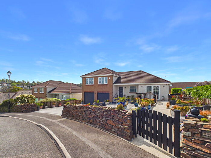 3 Bedroom Detached House For Sale In Scarletts Well Park, Bodmin (Ref ), PM05