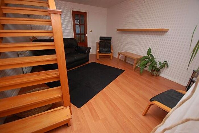 2 Bedroom Terraced House To Rent In L – Parkhill, Gorebridge, EH23