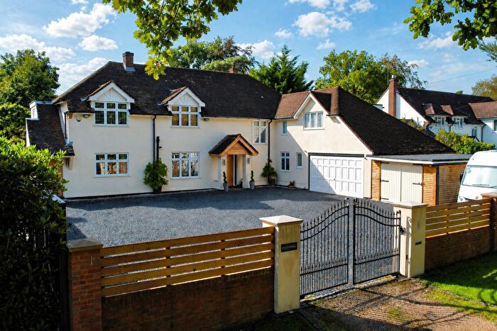 5 Bedroom Detached House For Sale In Pine Avenue, Camberley, Camberley, GU15
