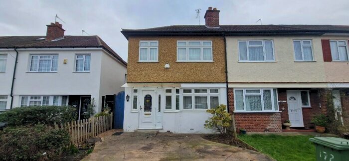 3 Bedroom End Of Terrace House To Rent In Waverley Road, Harrow, Middlesex, HA2