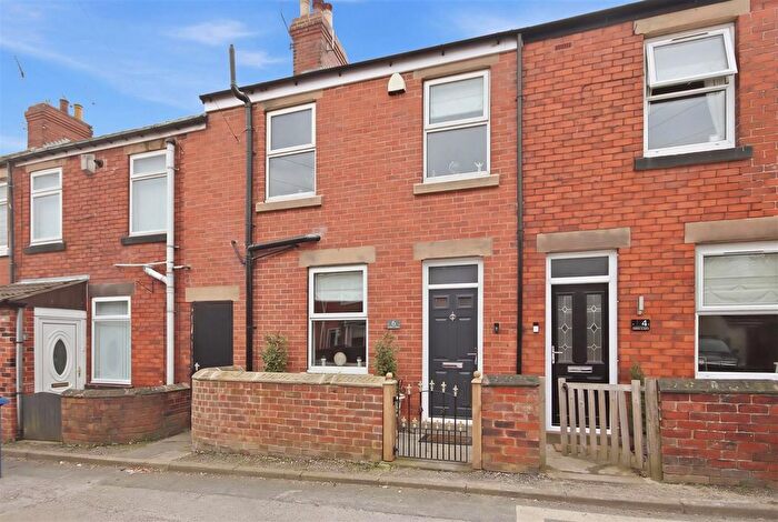 2 Bedroom Terraced House For Sale In Chapel Lane East, Hasland, Chesterfield, S41
