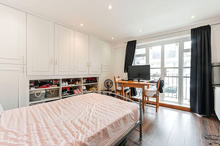 Studio For Sale In Courtfield Gardens, South Kensington, London, SW5