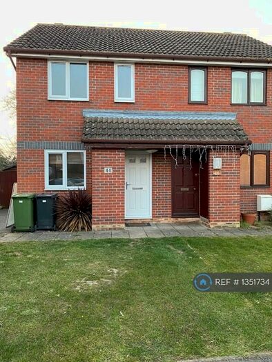 2 Bedroom Semi-Detached House To Rent In Banister Way, Wymondham, NR18