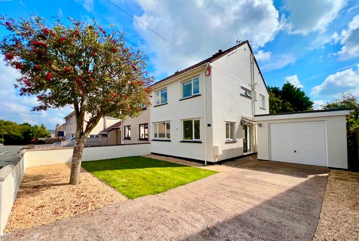 4 Bedroom Semi-Detached House For Sale In Paulmont Rise, Temple Cloud, Bristol, BS39