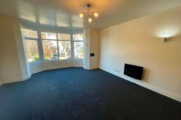 1 Bedroom Flat To Rent In Abbey Road, Llandudno, LL30