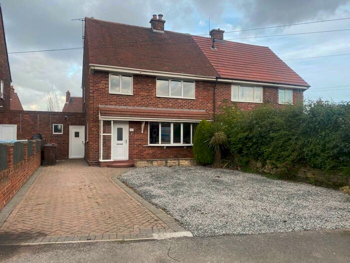 3 Bedroom House To Rent In Rowena Drive, Thurcroft, Rotherham, S66