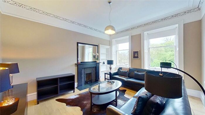 2 Bedroom Flat To Rent In Brunton Place, Edinburgh, EH7