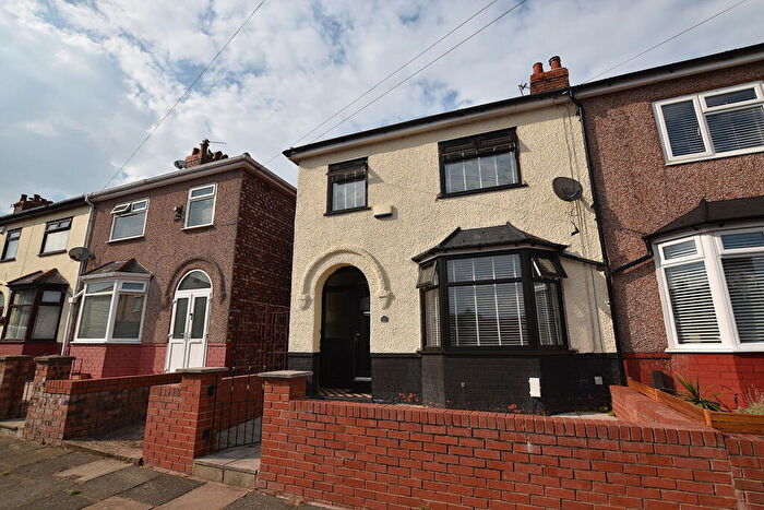 3 Bedroom Semi-Detached House For Sale In Bluebell Avenue, Claughton, CH41