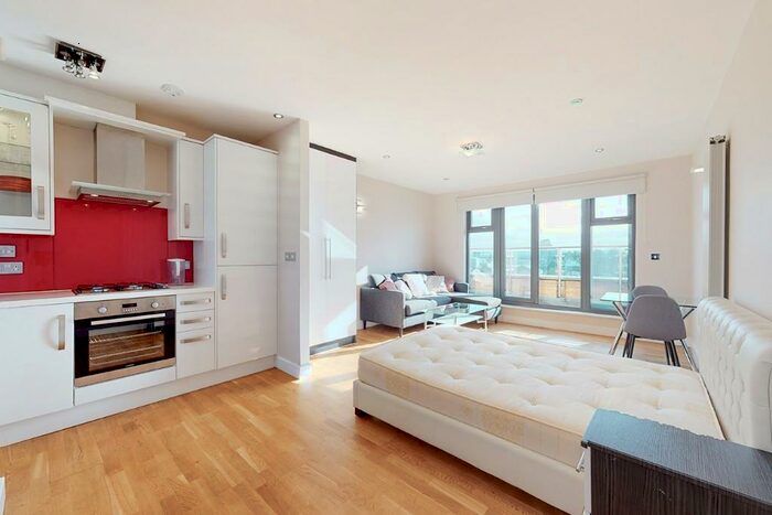 Studio To Rent In Philpot Street, London, E1