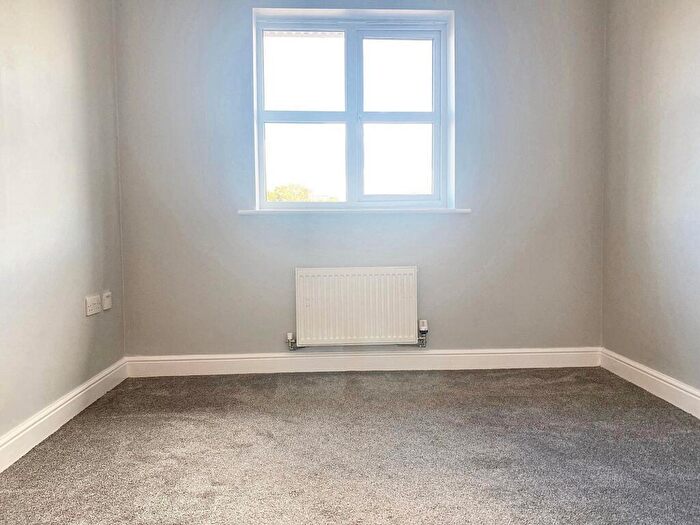 2 Bedroom Apartment To Rent In Delph Drive, Burscough, L40