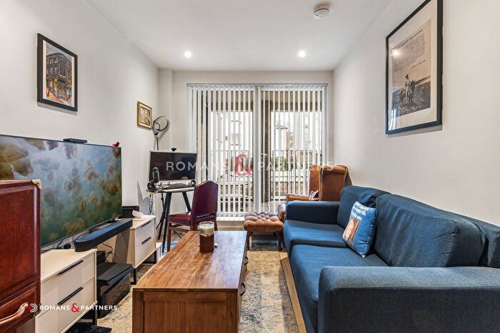 1 Bedroom Flat To Rent In The Avenue, London, NW6