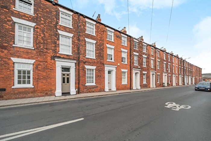 4 Bedroom Terraced House To Rent In Railway Street, Beverley, East Yorkshire, HU17