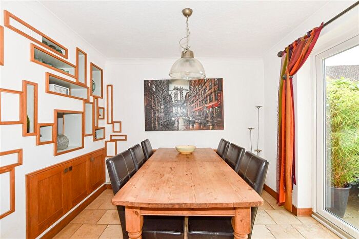 3 Bedroom Semi-detached House For Sale In Princess Margaret Road, Rudgwick, Horsham, West Sussex, RH12