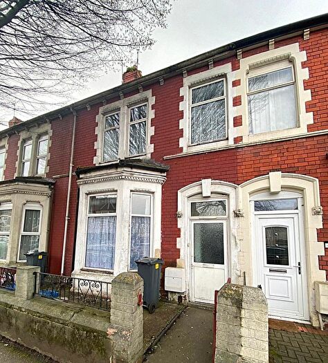 4 Bedroom Terraced House To Rent In Corporation Road, Cardiff, CF11