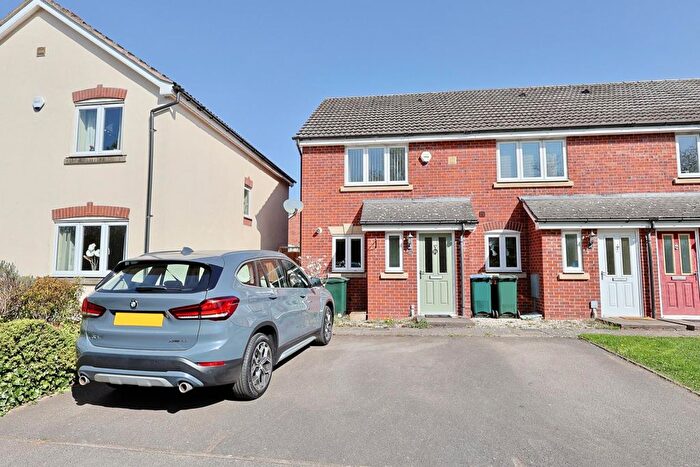 2 Bedroom End Of Terrace House To Rent In Manhattan Way, Coventry, CV4