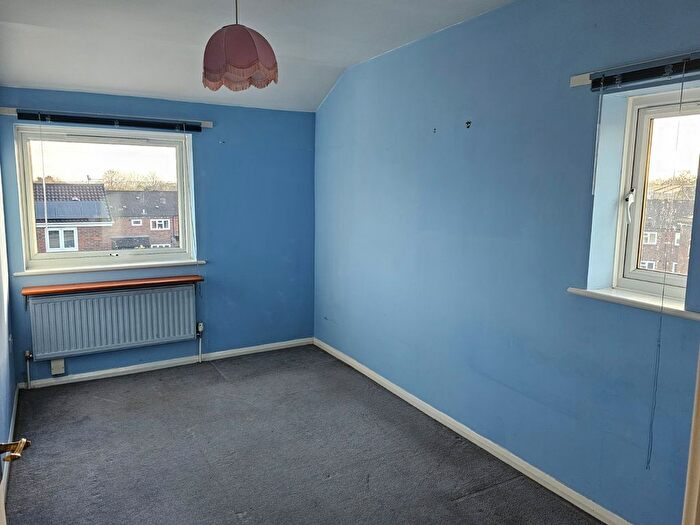 3 Bedroom End Of Terrace House For Sale In Owen Walk, Stafford, Staffordshire, ST17