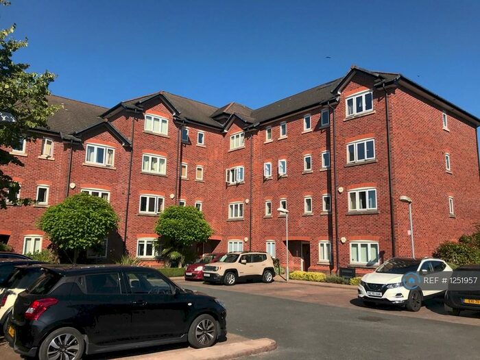 2 Bedroom Flat To Rent In Bridgewater Street, Sale, M33
