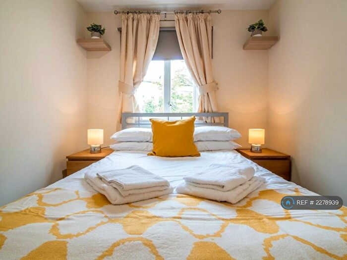 2 Bedroom Flat To Rent In Orwell Terrace, Edinburgh, EH11