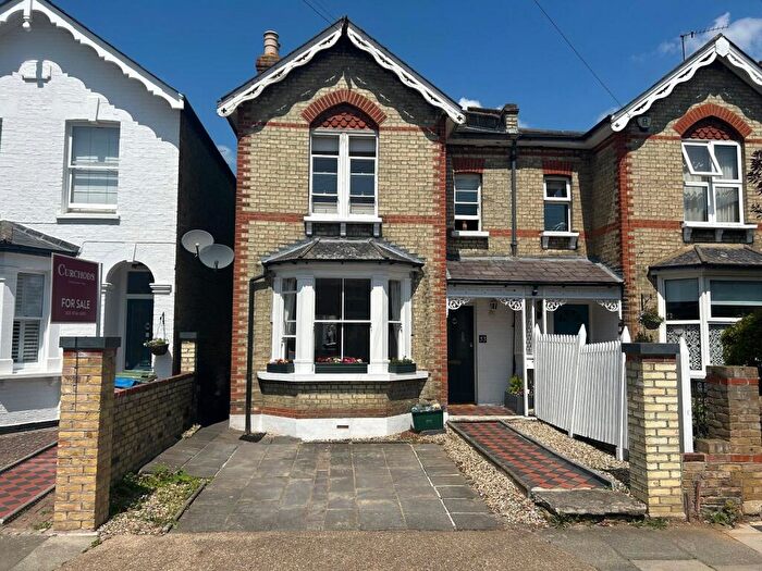4 Bedroom Semi-Detached House For Sale In Gibbon Road, Kingston Upon Thames, KT2