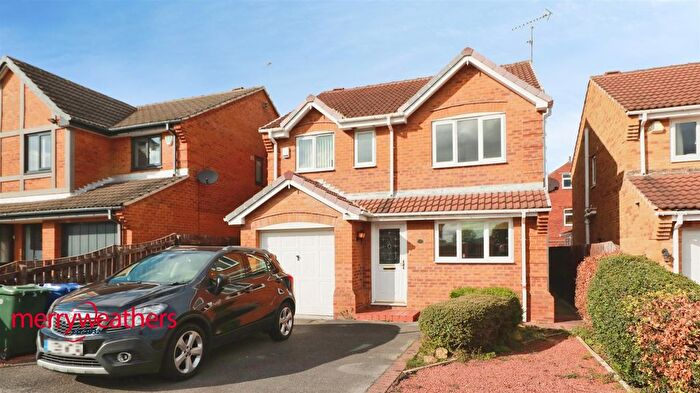 4 Bedroom Detached House For Sale In College Court, Mexborough, S64
