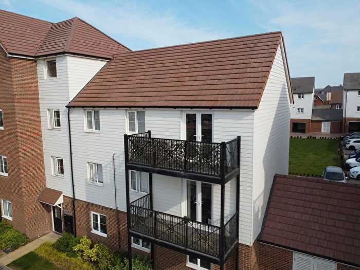 2 Bedroom Apartment For Sale In Pictor Drive, Margate, CT9
