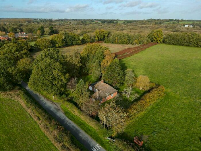 2 Bedroom Bungalow For Sale In The Common, Surlingham, Norwich, Norfolk, NR14