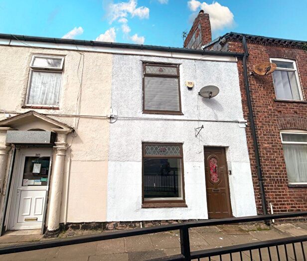 2 Bedroom Terraced House For Sale In Leigh Road, Atherton, Manchester, M46