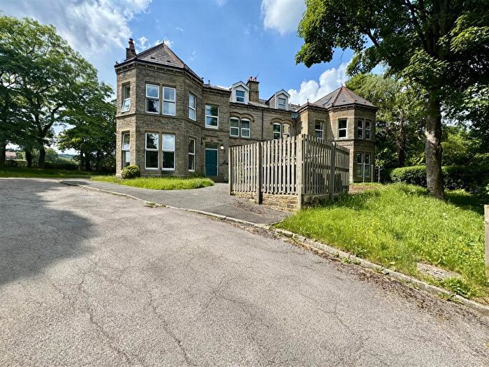 1 Bedroom Character Property To Rent In Broomfield House, Botham Hall, Huddersfield, HD3
