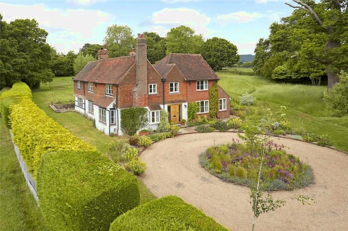 5 Bedroom Detached House For Sale In The Green, Ewhurst, Cranleigh, Surrey, GU6