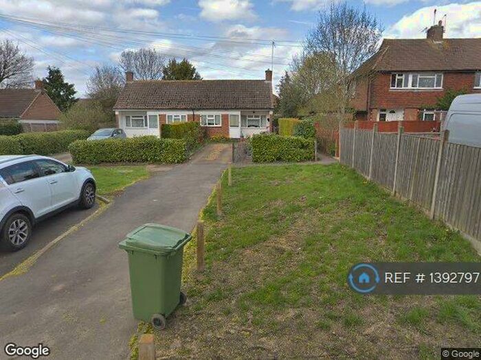 2 Bedroom Maisonette To Rent In Darcy Place, Ashtead, KT21