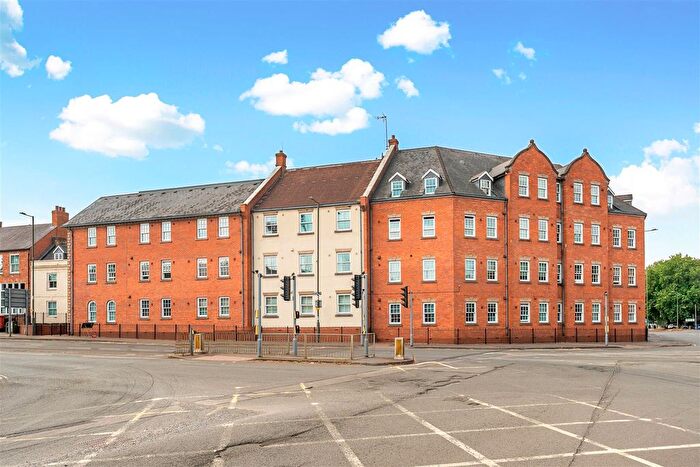 2 Bedroom Flat For Sale In Peoples Place, Warwick Road, Banbury, OX16