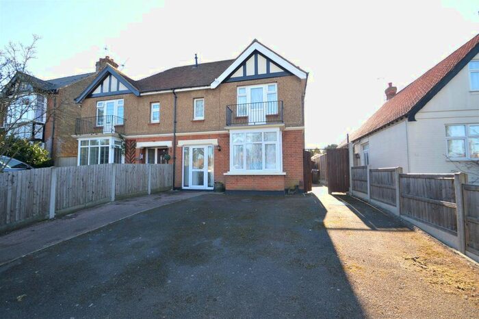 3 Bedroom Semi-Detached House To Rent In Sutton Road, Maidstone, ME15