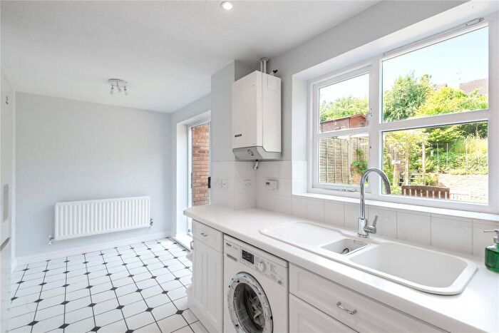 3 Bedroom Semi-Detached House For Sale In Coltsfoot Close, Burghfield Common, Reading, Berkshire, RG7