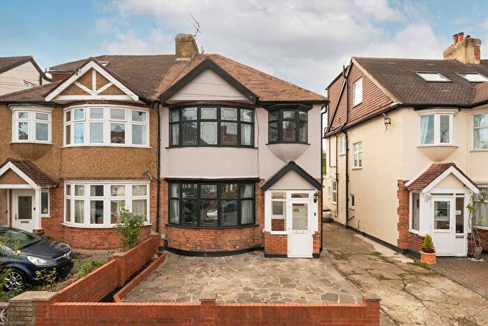 4 Bedroom Property To Rent In Springfield Avenue, West Wimbledon, SW20