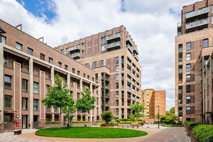 4 Bedroom Terraced House To Rent In Shipbuilding Way, London, E13