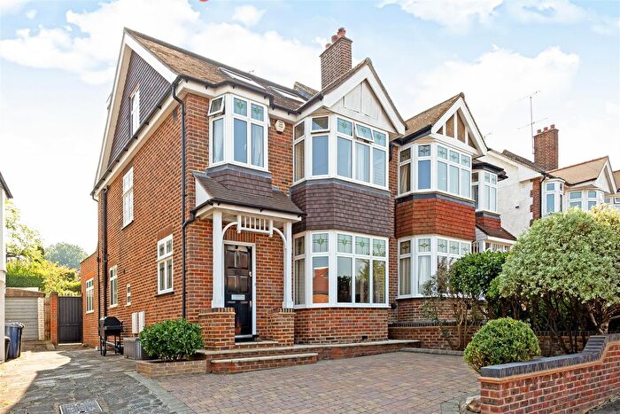 5 Bedroom Semi-Detached House To Rent In Ainsdale Road, Ealing, W5