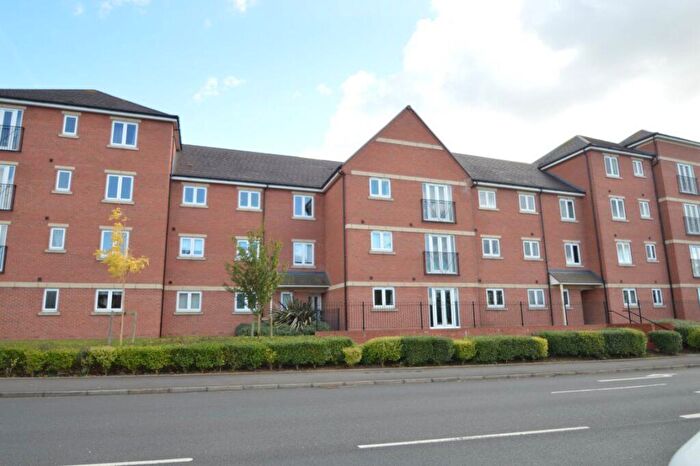 2 Bedroom Flat To Rent In Marshall Crescent, Wordsley, DY8
