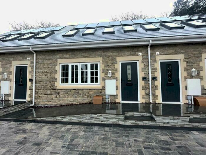 2 Bedroom House To Rent In Beach Rd, Weston-super-mare, North Somerset, BS23