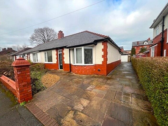 3 Bedroom Semi-Detached Bungalow To Rent In Victoria Road, Fulwood, Preston, PR2