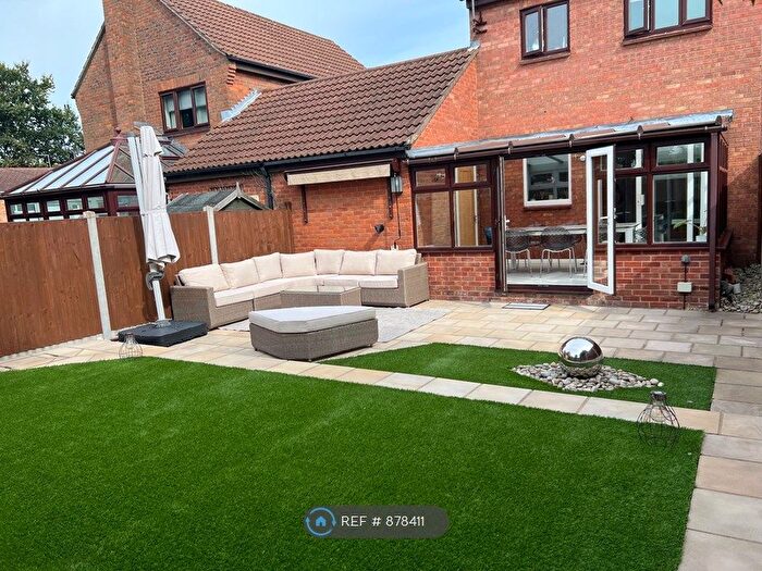 2 Bedroom Semi-Detached House To Rent In Brackens Drive, Warley, Brentwood, CM14