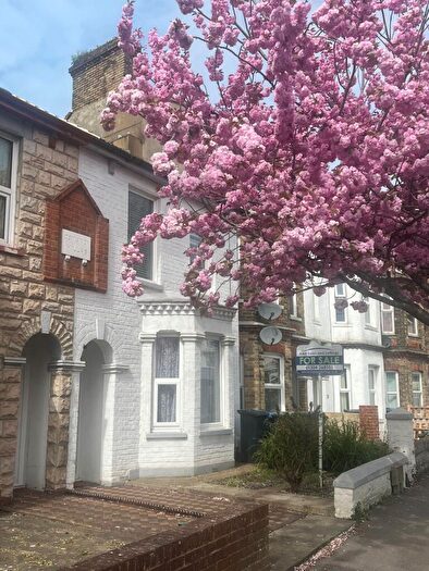 3 Bedroom Terraced House For Sale In Cherry Tree Avenue, Dover, CT16