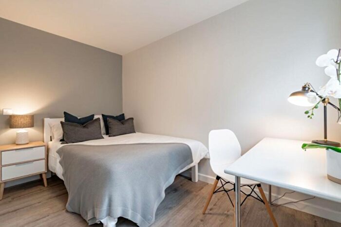 4 Bedroom Flat To Rent In Falconar Street, Newcastle, NE2