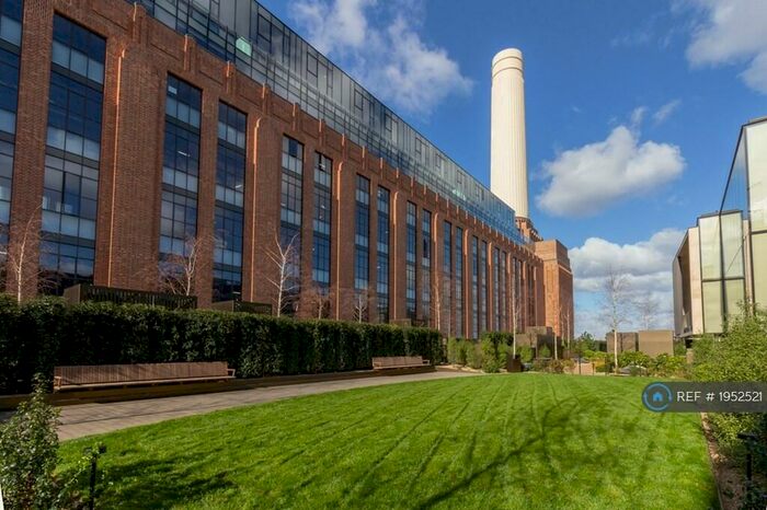 2 Bedroom Flat To Rent In Switch House East Battersea Power Station, London, SW11