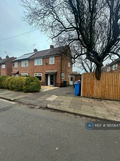 3 Bedroom Semi-Detached House To Rent In Garrick Street, Alvaston, Derby, DE24